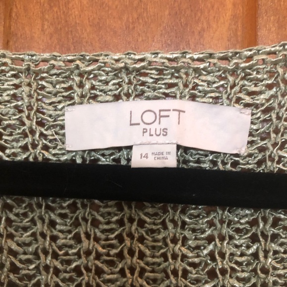LOFT PLUS SWEATERS NWT, lot of 3. Size 14 - Picture 12 of 14